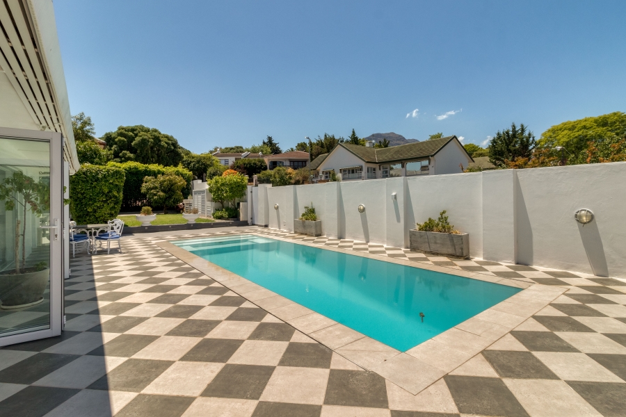 4 Bedroom Property for Sale in Briza Western Cape